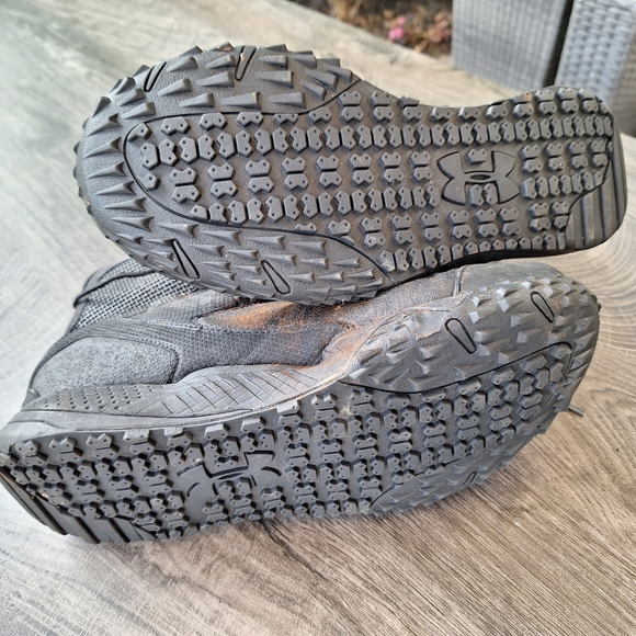 Under Armour work boots - Picture 4 of 5